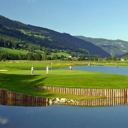 White Pearl Apartment